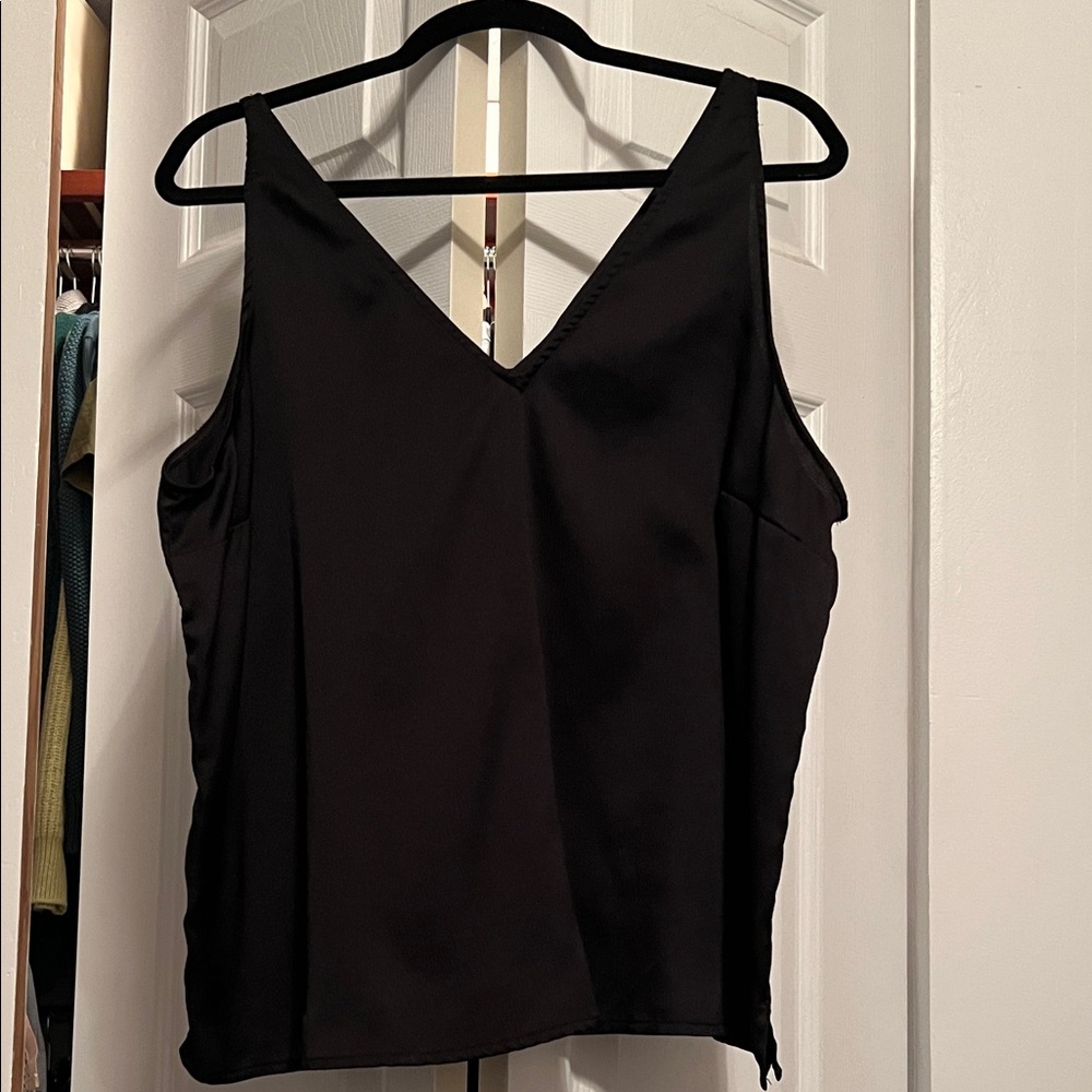 Old Navy Black Women's Tank Top